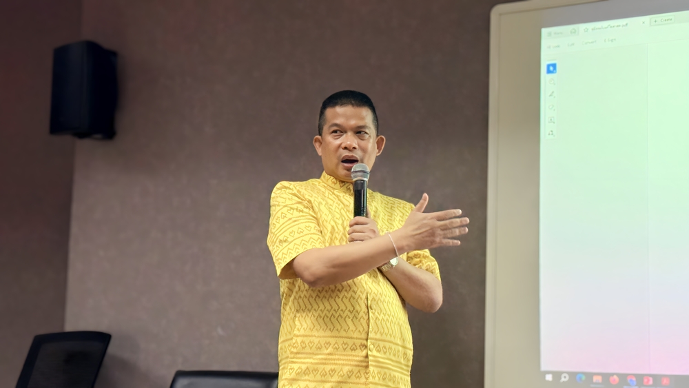 กองบริหารงานทั่วไป สำนักงานอธิการบดี ม.นครพนม จัดกิจกรรมเสริมศักยภาพบุคลากรสู่การขอตำแหน่งที่สูงขึ้นอย่างเป็นระบบ