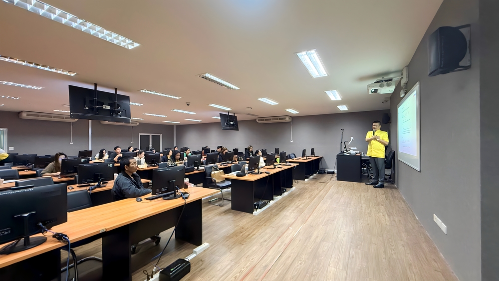 กองบริหารงานทั่วไป สำนักงานอธิการบดี ม.นครพนม จัดกิจกรรมเสริมศักยภาพบุคลากรสู่การขอตำแหน่งที่สูงขึ้นอย่างเป็นระบบ