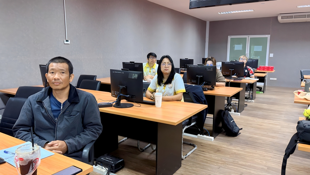 กองบริหารงานทั่วไป สำนักงานอธิการบดี ม.นครพนม จัดกิจกรรมเสริมศักยภาพบุคลากรสู่การขอตำแหน่งที่สูงขึ้นอย่างเป็นระบบ