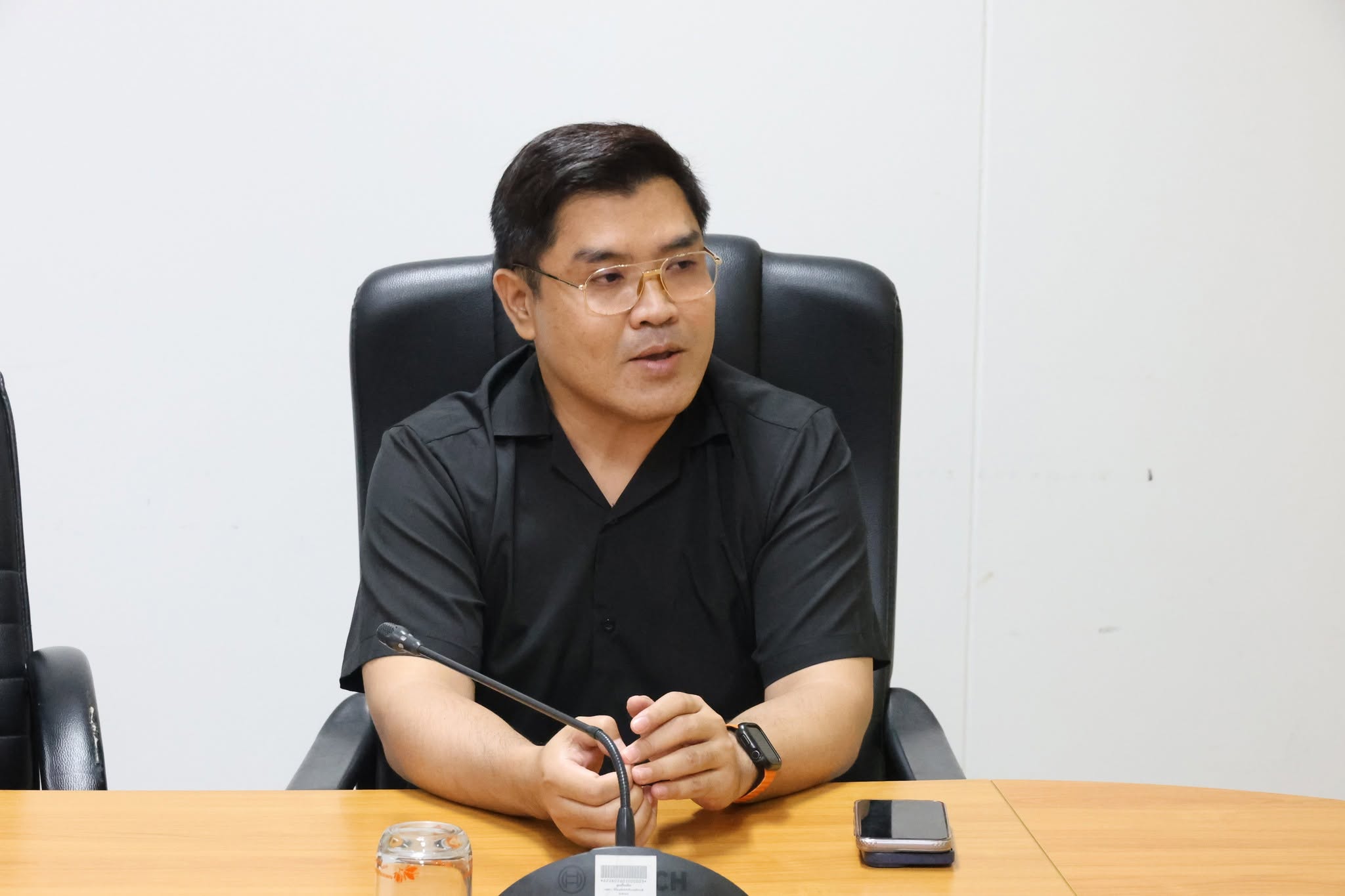 ประชุมคณะกรรมการเปิดตรวจ สำนักงานอธิการบดี ม.นครพนม