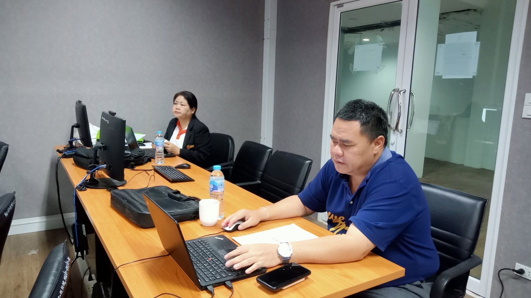 ประชุมวิพากษ์รายงานประเมินตนเอง (SAR) สำนักงานอธิการบดี มหาวิทยาลัยนครพนม ประจำปีการศึกษา 2568