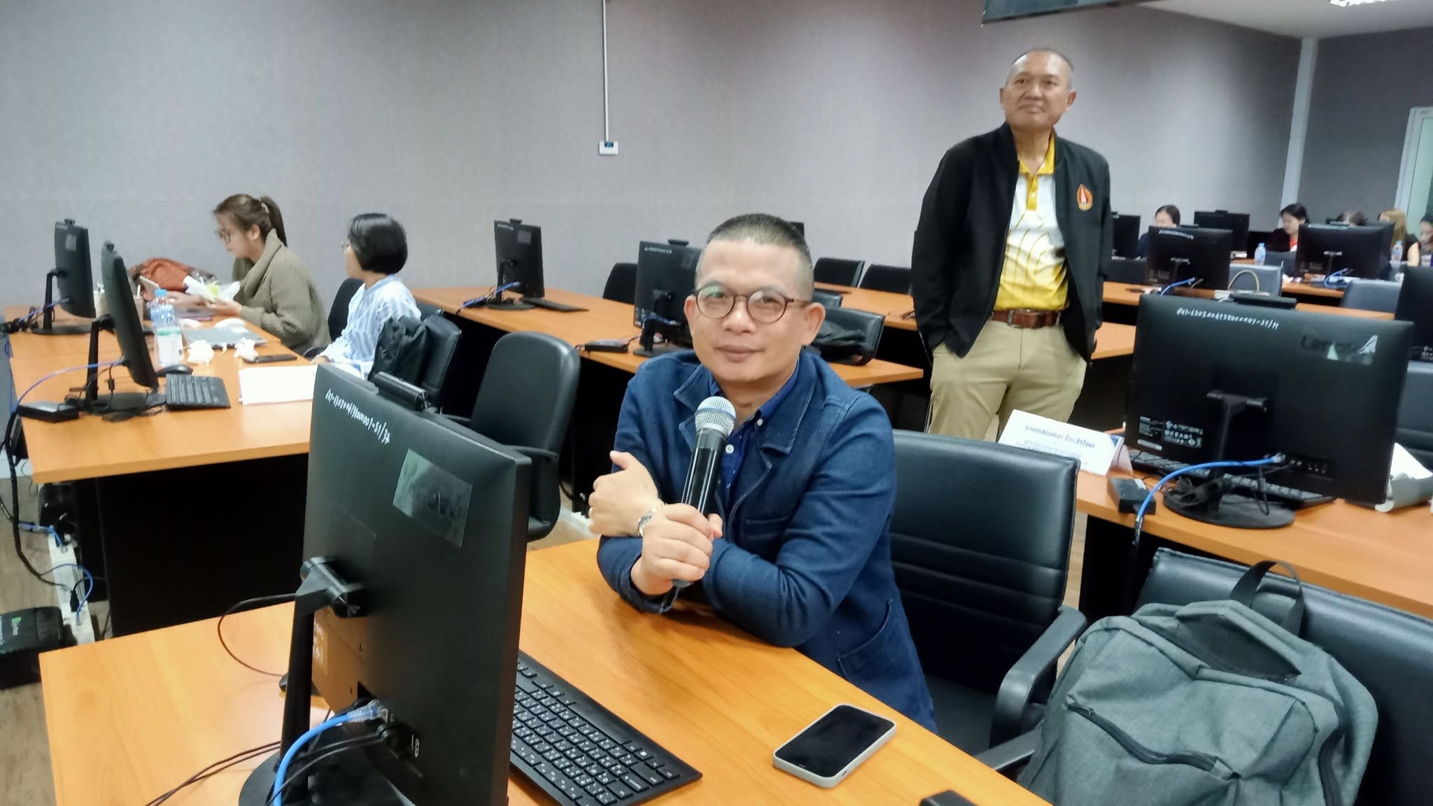 ประชุมวิพากษ์รายงานประเมินตนเอง (SAR) สำนักงานอธิการบดี มหาวิทยาลัยนครพนม ประจำปีการศึกษา 2568